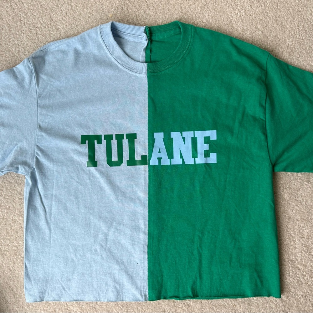 Tulane Women’s Split Tee - Light Blue and Green size M